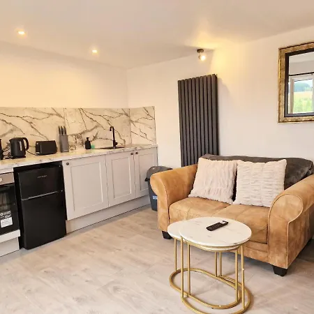 Kaoglen Fallow Pod - Luxury - Hot Tub - Pet Friendly Blairgowrie and Rattray Exterior photo