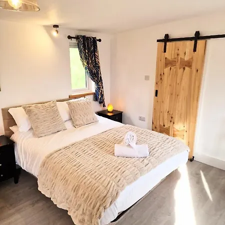 Kaoglen Fallow Pod - Luxury - Hot Tub - Pet Friendly Blairgowrie and Rattray Exterior photo